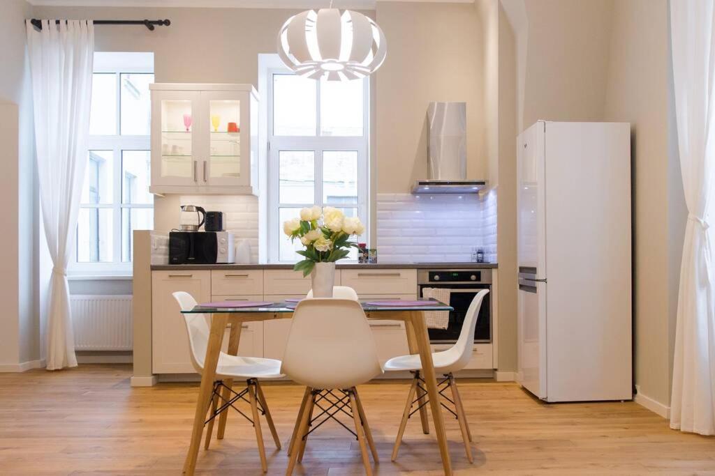 Appartement Modern & Spacious 80m2 In Old Town