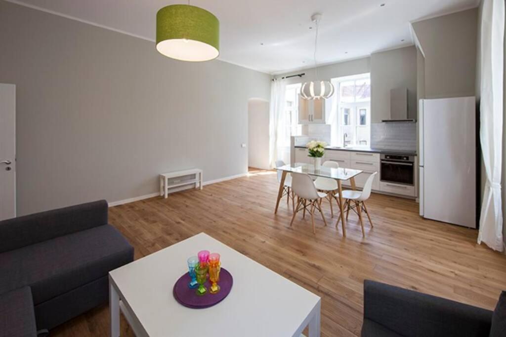 Appartement Modern & Spacious 80m2 In Old Town *