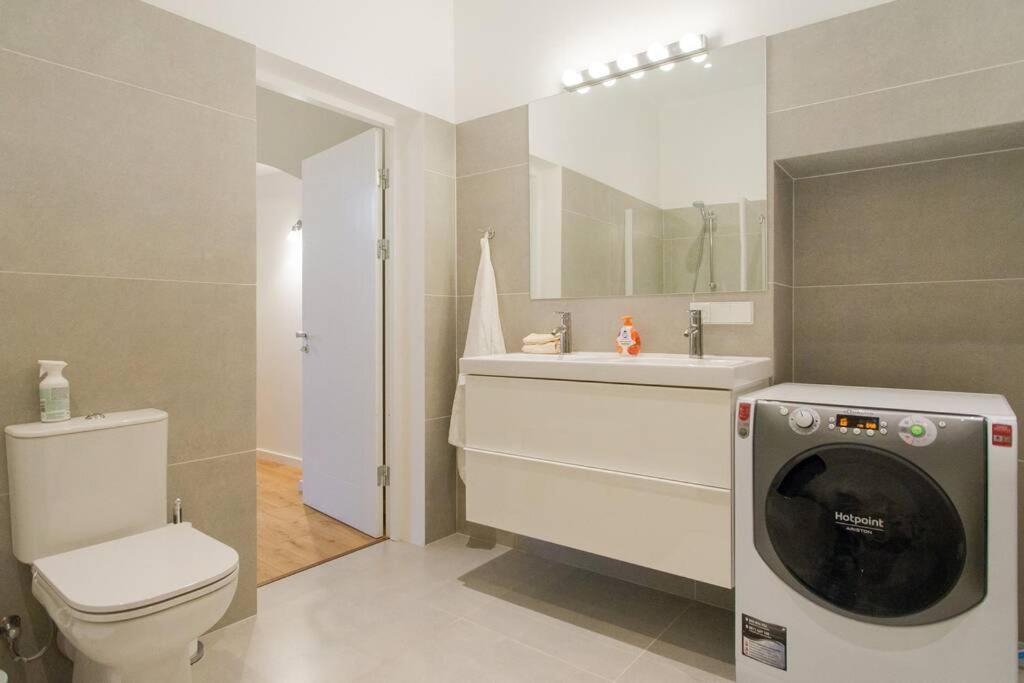 Appartement Modern & Spacious 80m2 In Old Town Riga