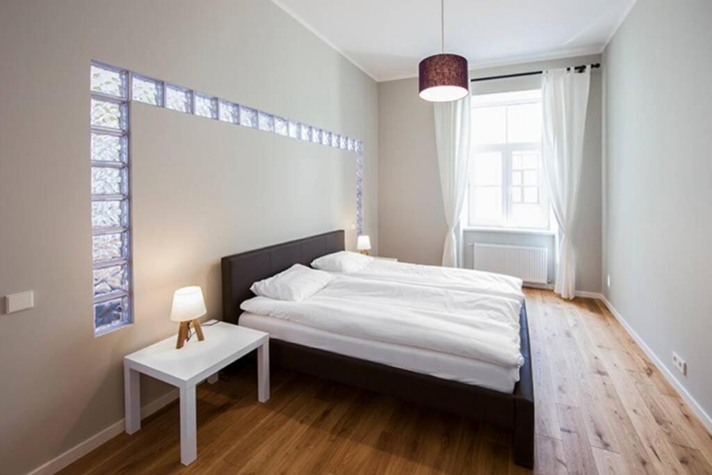 Modern & Spacious 80m2 In Old Town Appartement Riga
